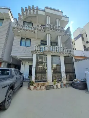 Furnished 7bdrm House in Luxury House For, Bole for sale