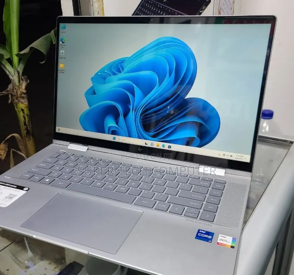 New Laptop HP Envy X360 16GB Intel Core I7 SSD 1T