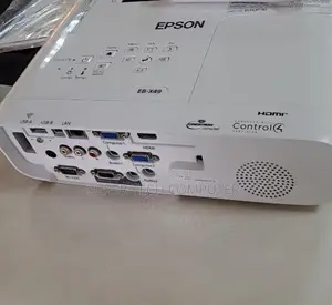 Projector Epson S41 Model