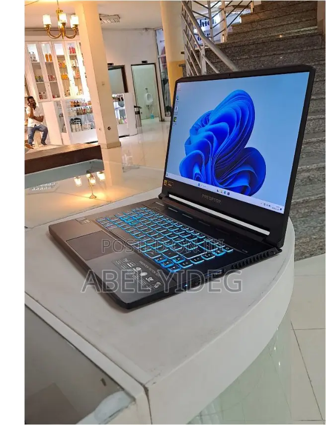 New Laptop Acer Predator Helios 300 16GB Intel Core I7 SSD 1T