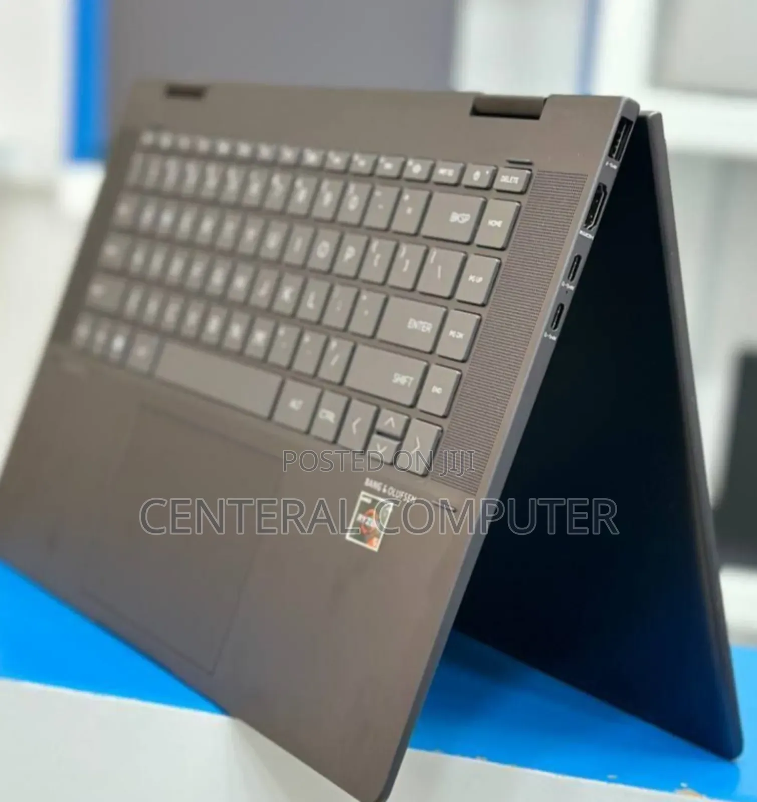 New Laptop HP Envy X360 8GB AMD Ryzen 5 SSD 512GB