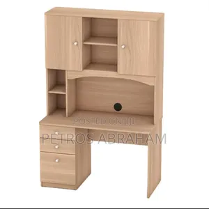 Moder Reading Table