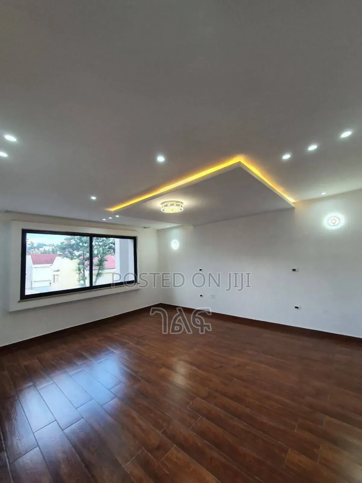 4bdrm House in Cmc ባድመ ሰፈር ቅንጡ መኖሪያ, Bole for sale