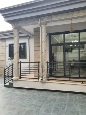 3bdrm Villa in የግል ቪላ ቅንጡ ተደርጎ በልዩ, Yeka for sale
