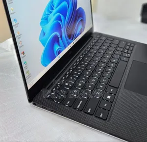 New Laptop Dell Inspiron 15 16GB Intel Core I7 SSD 512GB