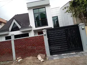 Furnished 4bdrm House in አአ, Bole for Sale