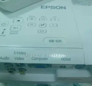 Epson EB-S31 Projector
