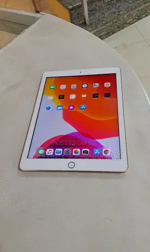 New Apple iPad 10.2 (2021) 32 GB