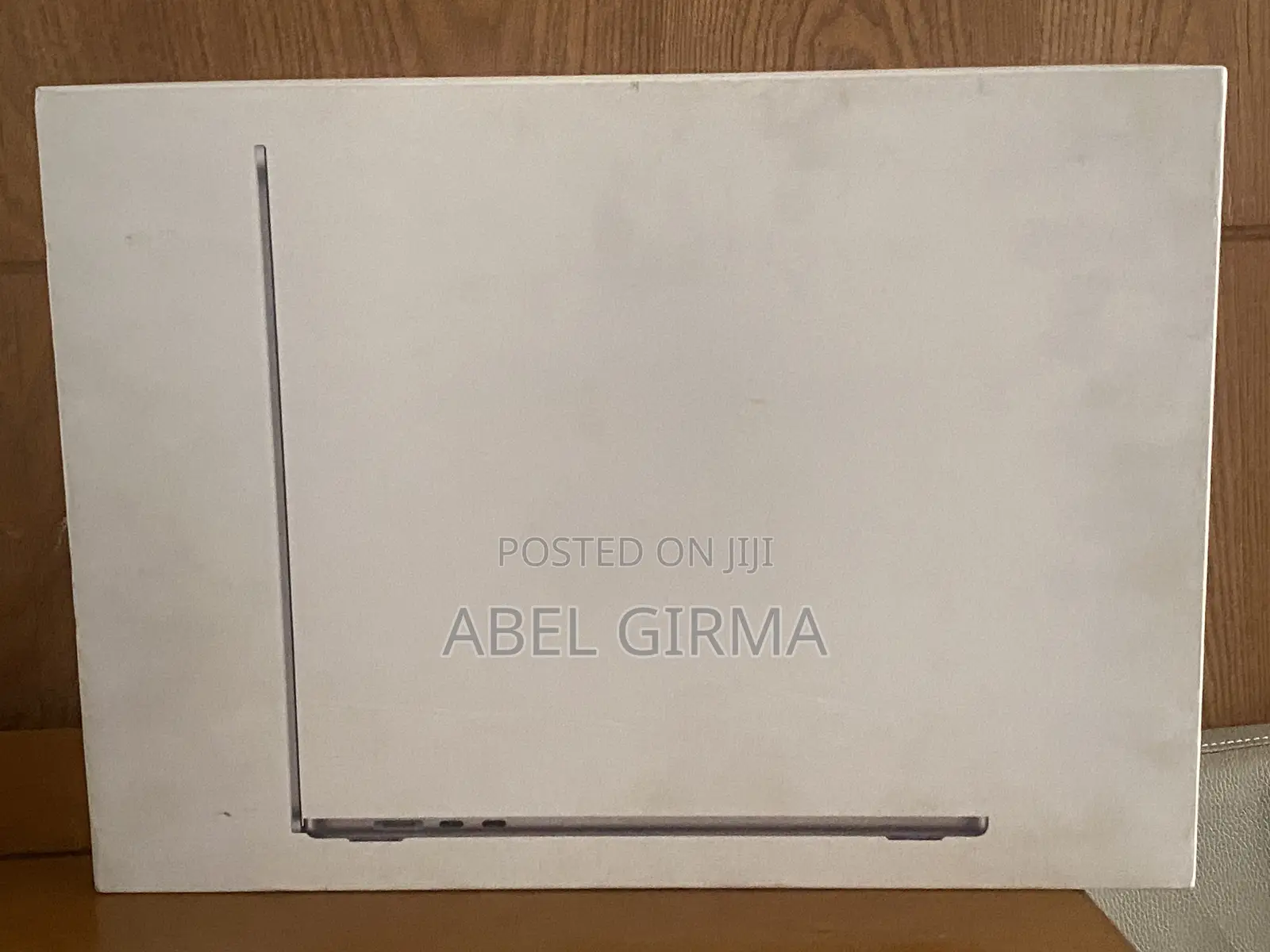 New Laptop Apple MacBook Air 2024 M3 15-Inch 8GB Apple M3 SSD 256GB