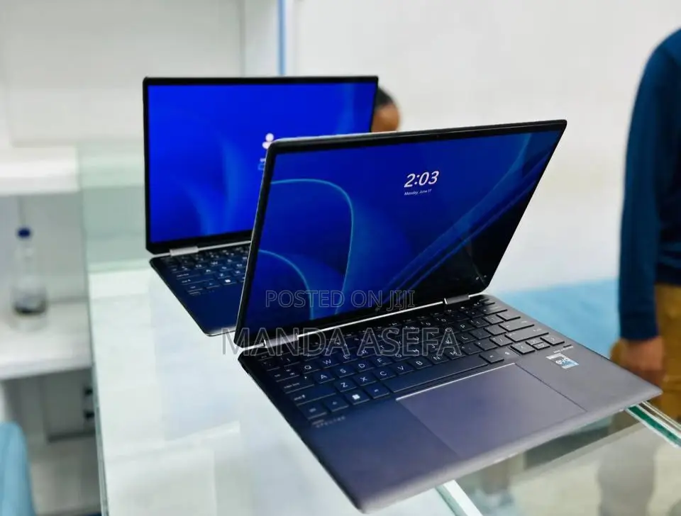 New Laptop HP Spectre 16GB Intel Core I7 SSD 1T
