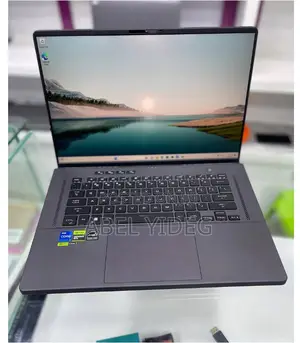 New Laptop Asus ROG Zephyrus G16 16GB Intel Core I7 SSD 512GB