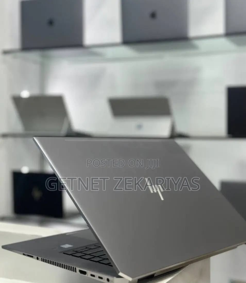 New Laptop HP ZBook Studio 16GB Intel Core I7 SSD 512GB