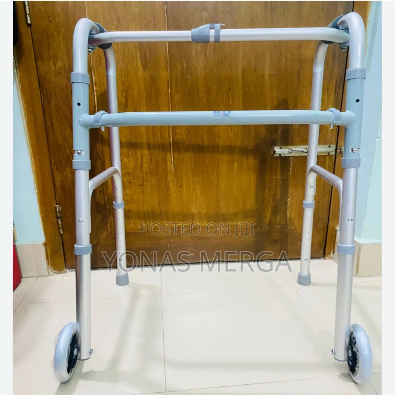 Walker+Waker=Everactiv Standard Walker With Wheels |Foldable