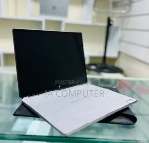 New Laptop HP Spectre 16GB Intel Core I7 SSD 1T