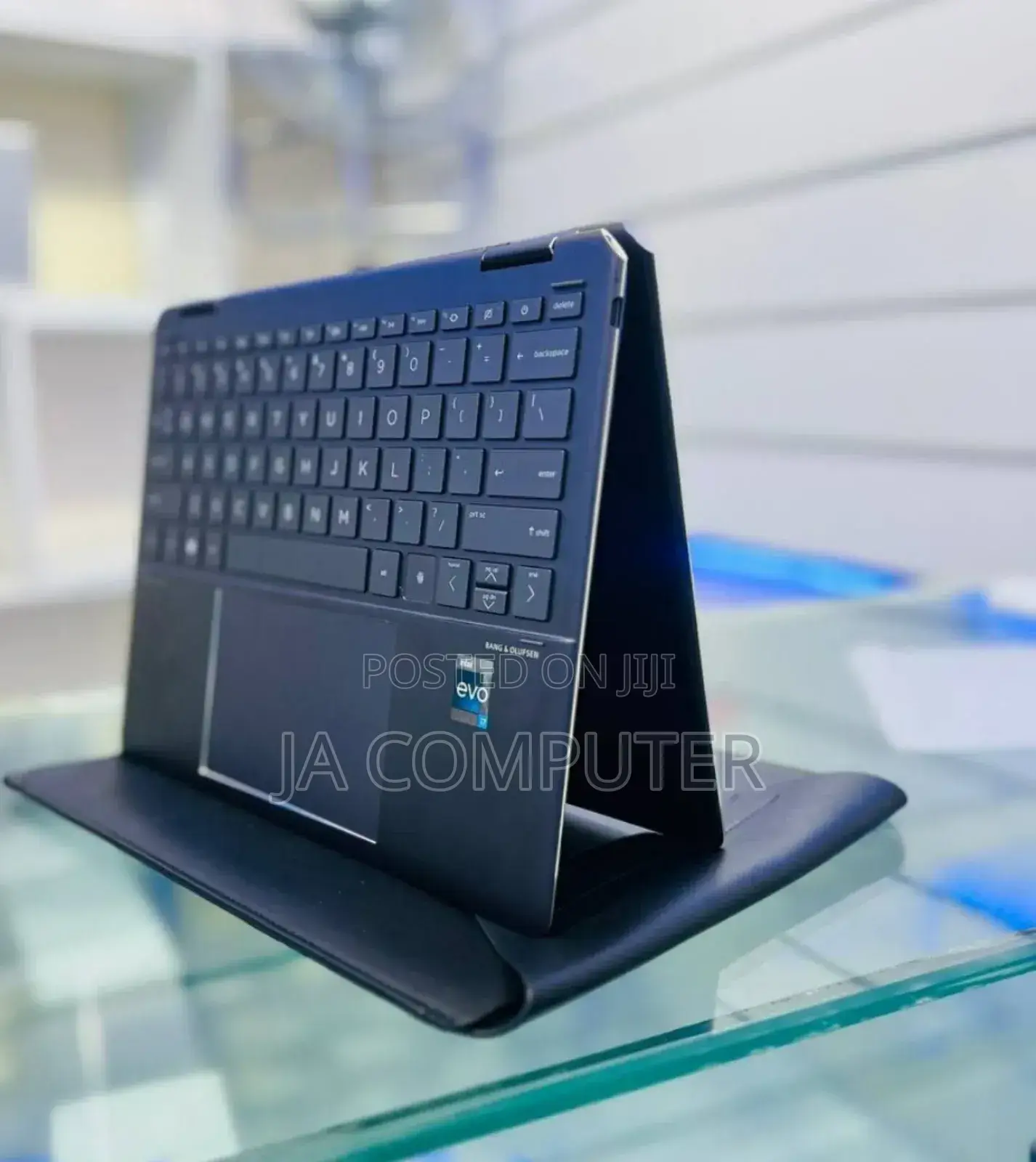 New Laptop HP Spectre 16GB Intel Core I7 SSD 1T