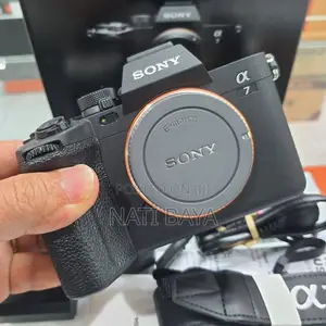 Sony A7iv [Urgent Sell]