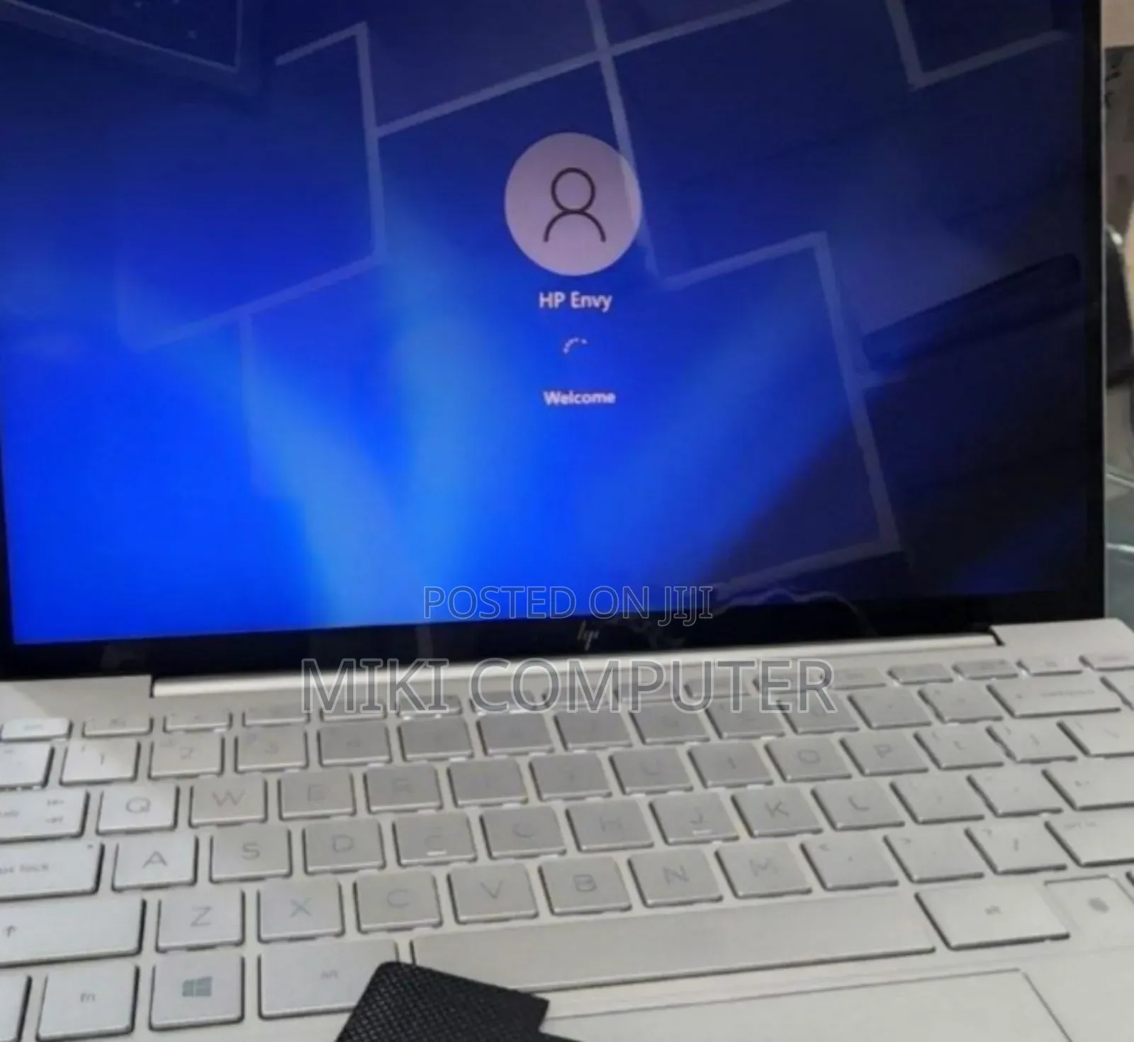 New Laptop HP Envy X360 8GB Intel Core I5 SSD 512GB