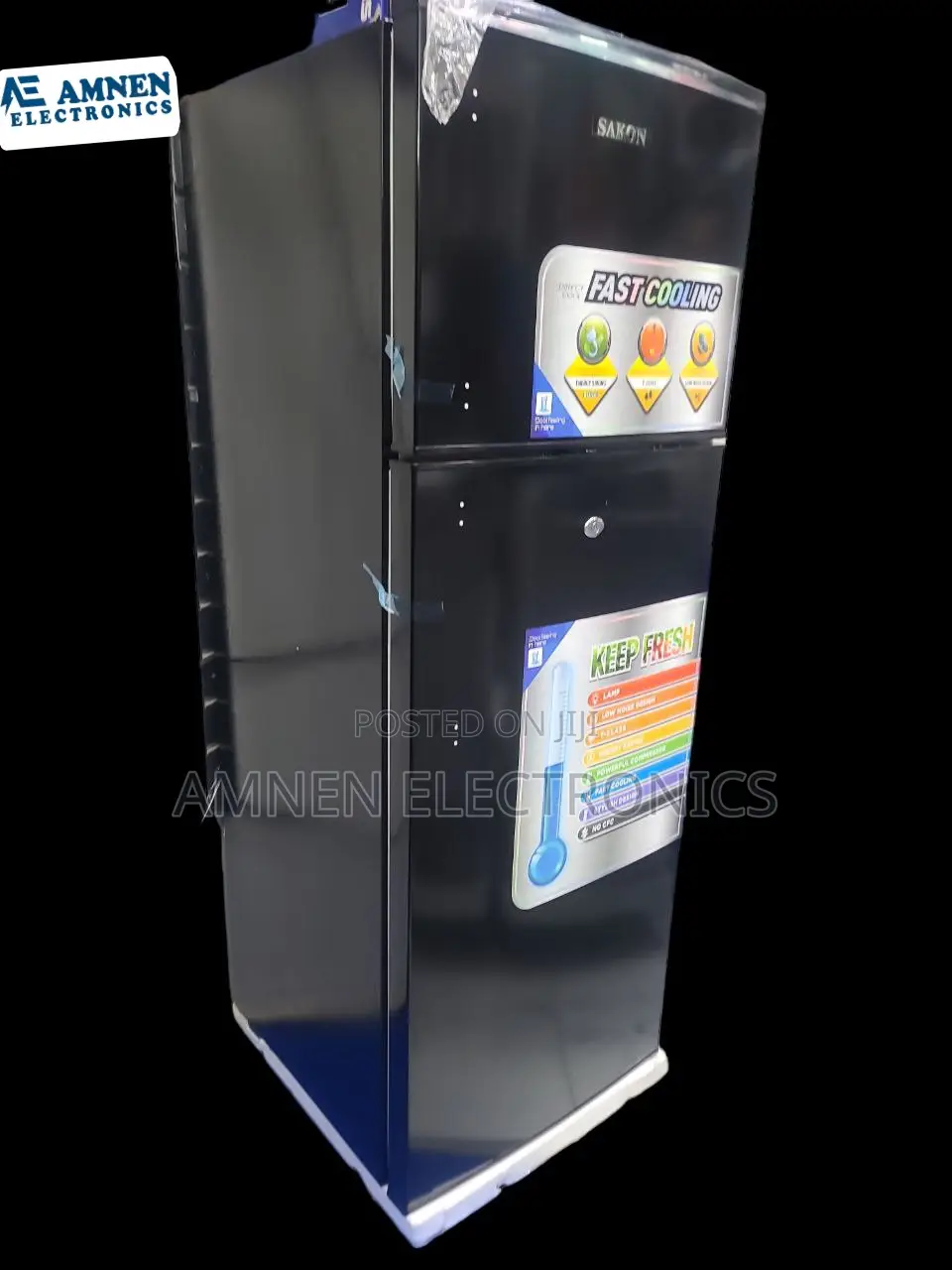 Sakon Fridge