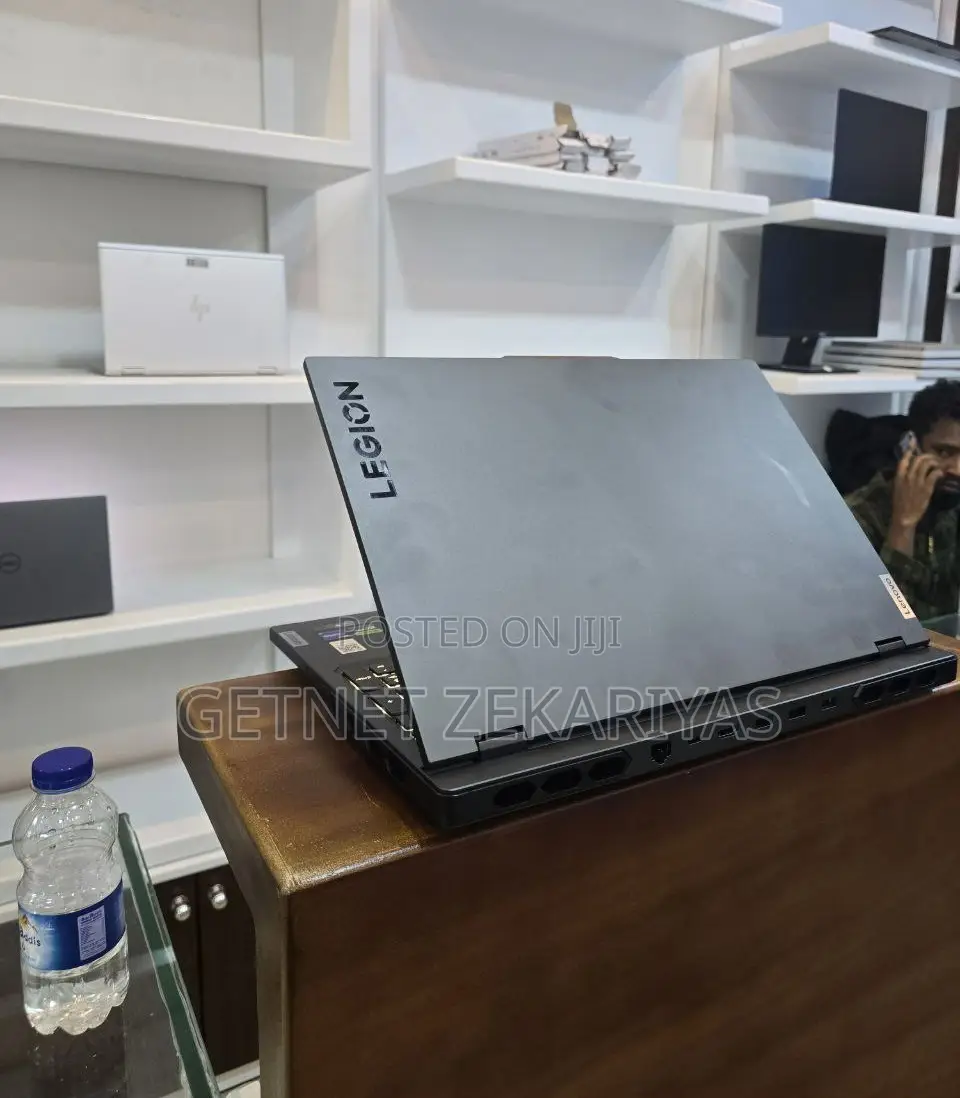 New Laptop Lenovo Legion 7 32GB Intel Core I9 SSD 1T
