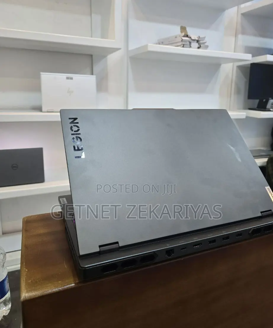 New Laptop Lenovo Legion 7 32GB Intel Core I9 SSD 1T