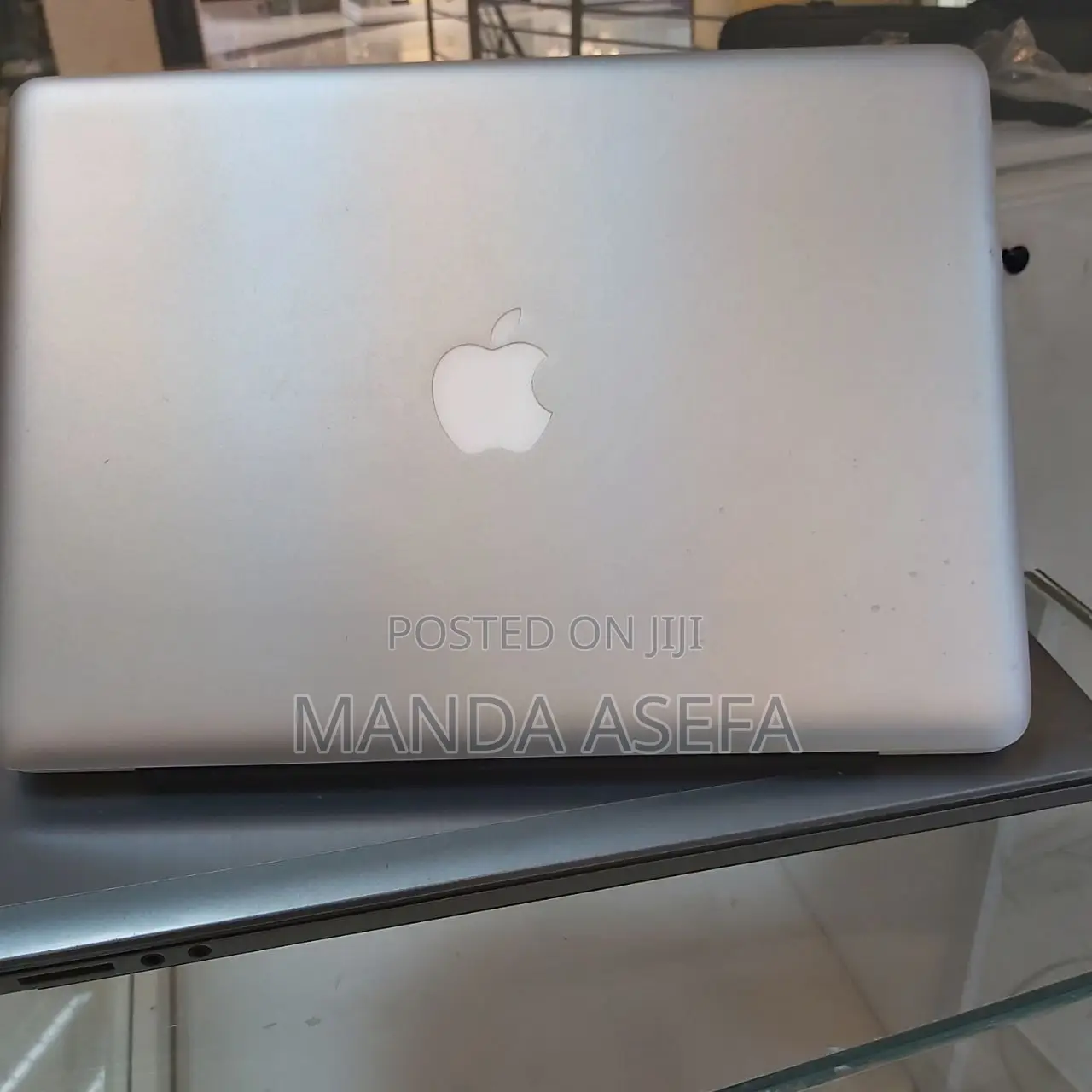 New Laptop Apple MacBook Pro 8GB Intel Core I5 HDD 320GB