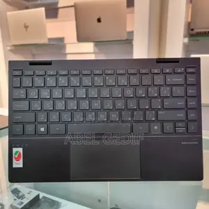 New Laptop HP Envy X360 8GB Intel Core I7 SSD 1T