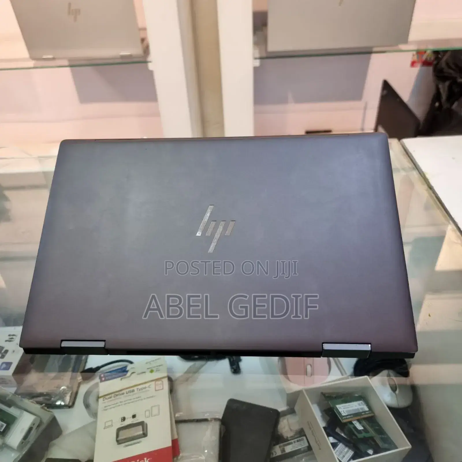 New Laptop HP Envy X360 8GB Intel Core I7 SSD 1T