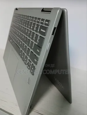 New Laptop Lenovo Yoga 710 8GB Intel Core I5 SSD 256GB