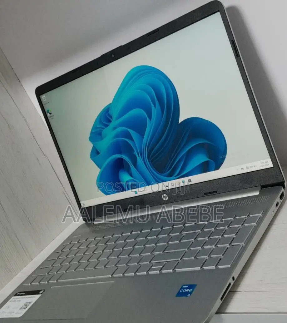 New Laptop HP Stream Notebook 8GB Intel Core I3 SSD 256GB