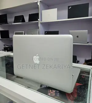 New Laptop Apple MacBook Pro 2012 4GB Intel Core I5 HDD 500GB
