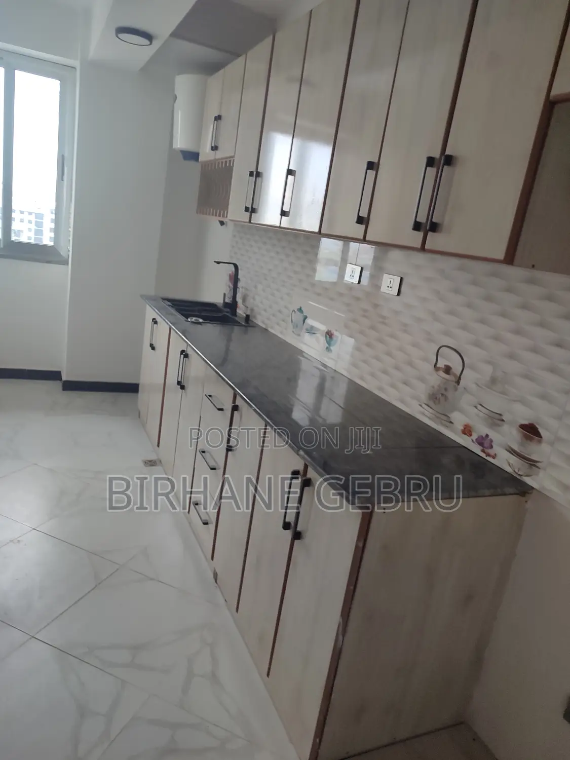 3bdrm Apartment in Luxury Apartiment, Bole for rent
