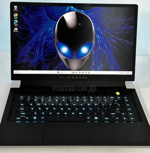 New Laptop Dell Alienware 15 R2 32GB Intel Core I7 SSD 1T