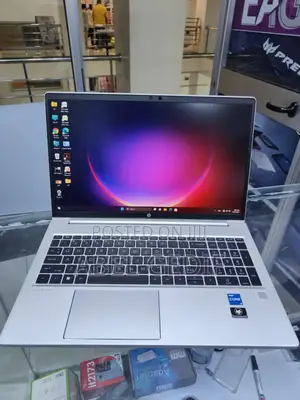 New Laptop HP ProBook 450 G9 16GB Intel Core I5 SSD 512GB
