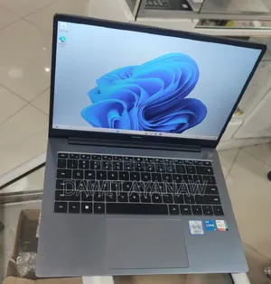 New Laptop Huawei MateBook X Pro 16GB Intel Core I5 SSD 512GB