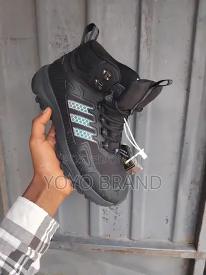 Gore-Tex Fashion Boots