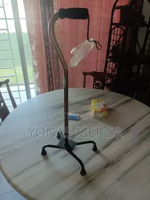 Quad Walking Stick)(≥≤Walking Cane+_ከዘራ/"Walking Atick?!ከዘራ