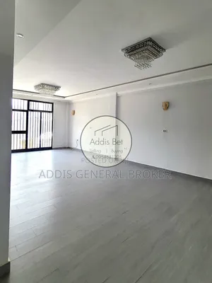8bdrm House in ቦሌ ቡልቡላ, Bole for sale