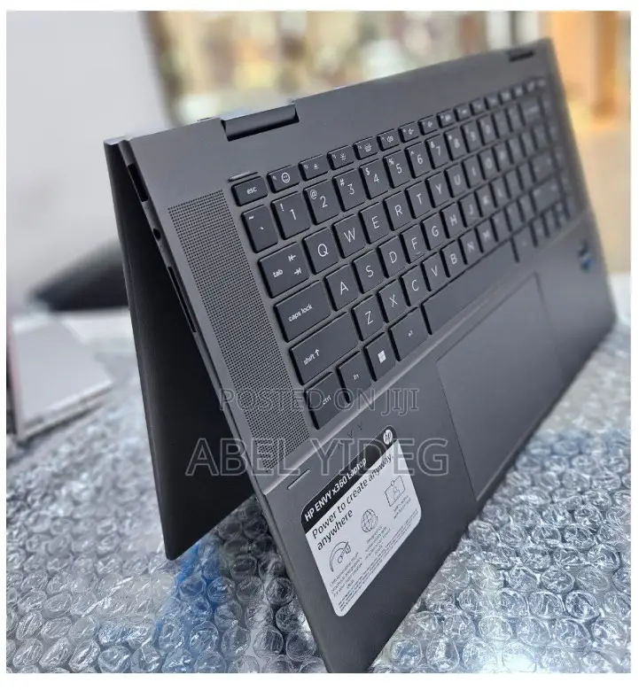 New Laptop HP Envy X360 32GB Intel Core I7 SSD 1T