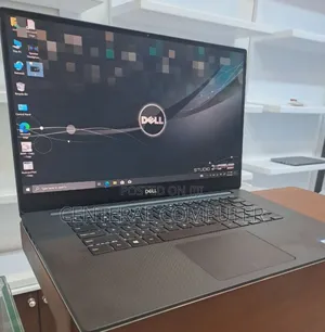 New Laptop Dell XPS 15 16GB Intel Core I7 SSD 512GB