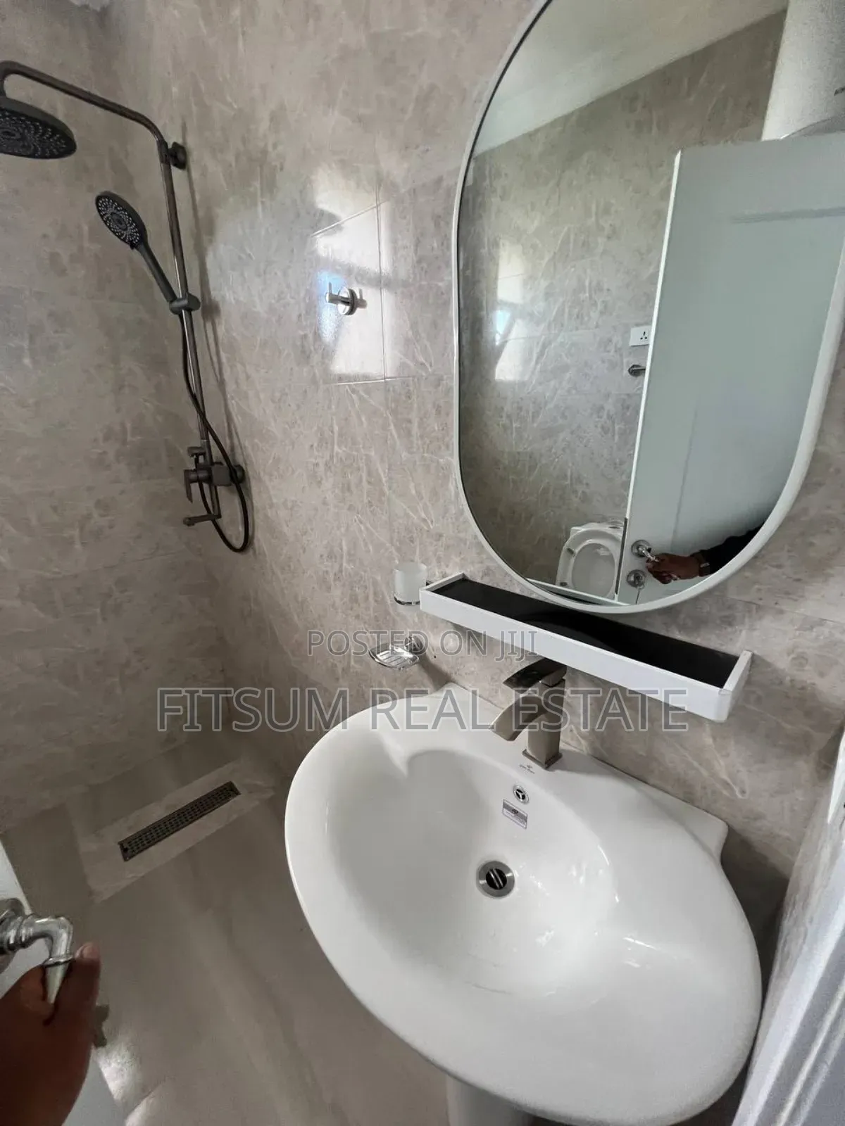 4bdrm House in Enyi Real Estate, Nifas Silk-Lafto for sale