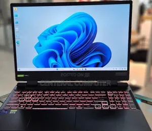 New Laptop Acer Predator Helios 300 16GB Intel Core I9 SSD 512GB