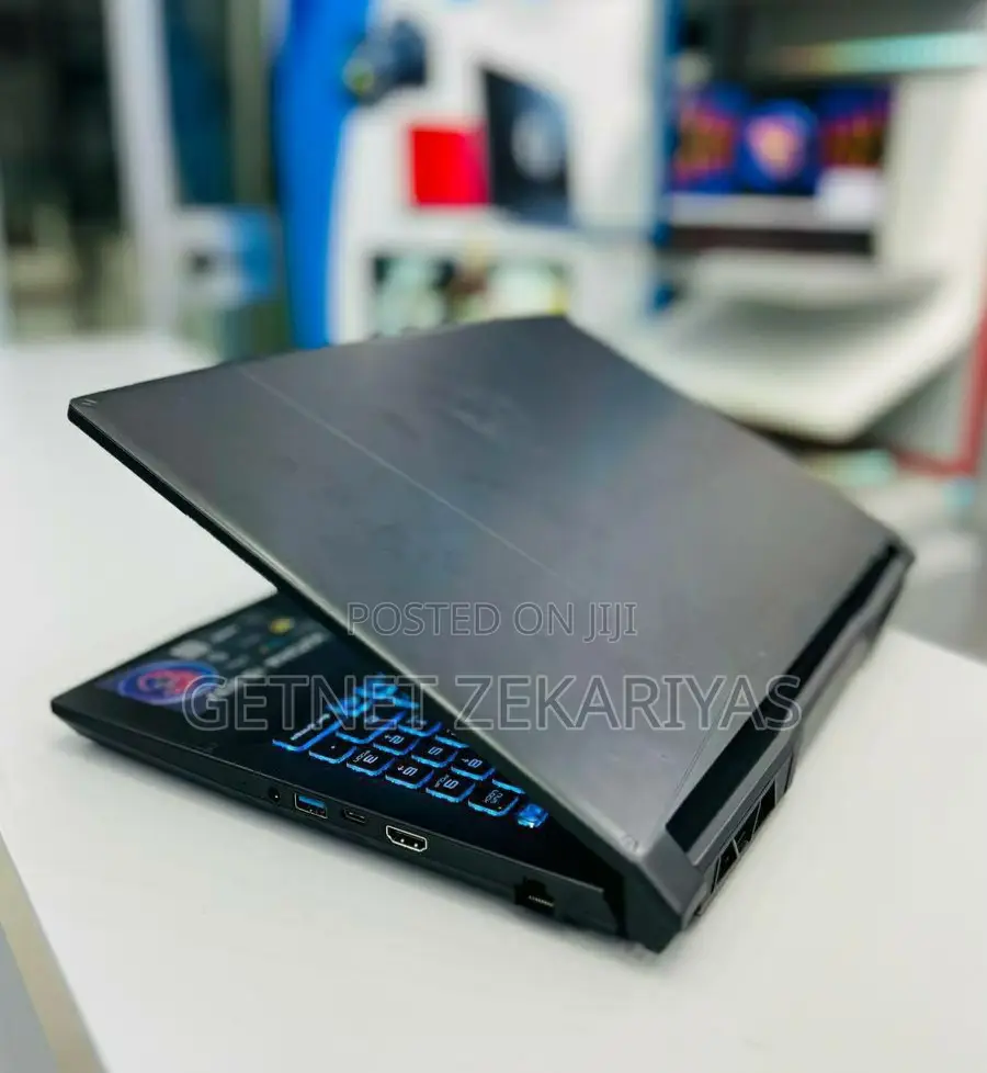 New Laptop MSI Katana 15 16GB Intel Core I7 SSD 1T