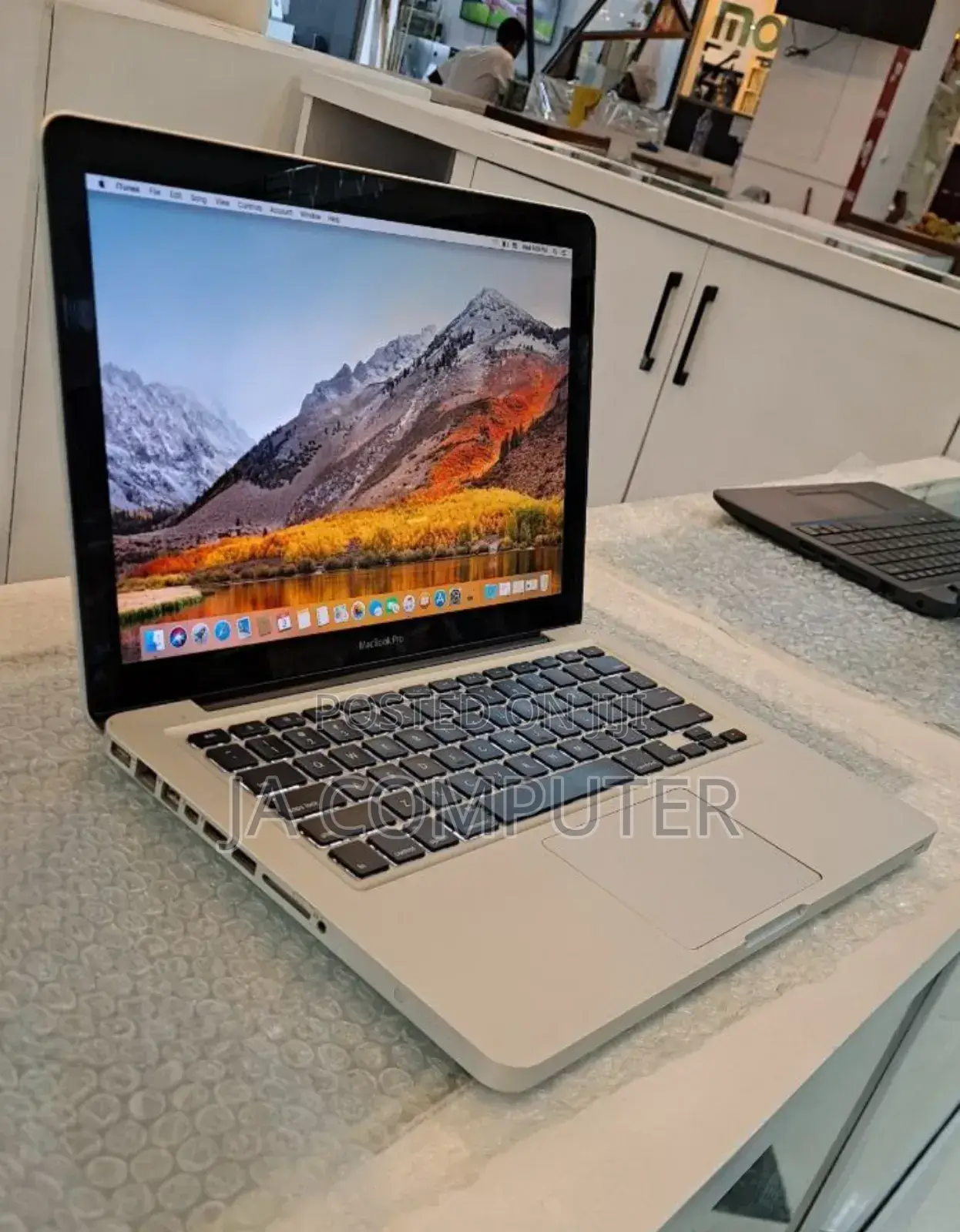 Laptop Apple MacBook Pro 2011 16GB Intel Core I5 SSD 256GB