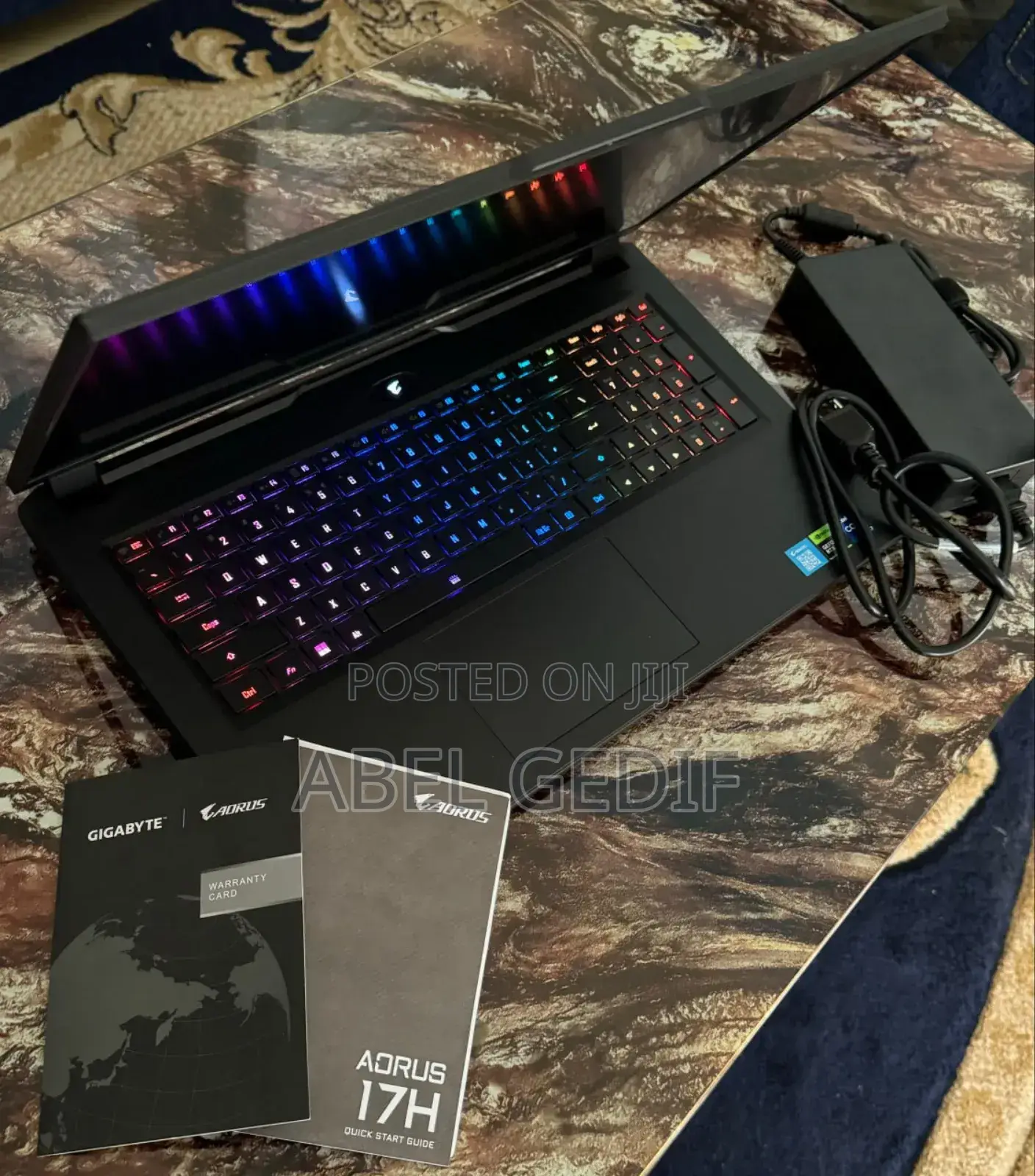 New Laptop Gigabyte AERO 15 16GB Intel Core I7 SSD 1T