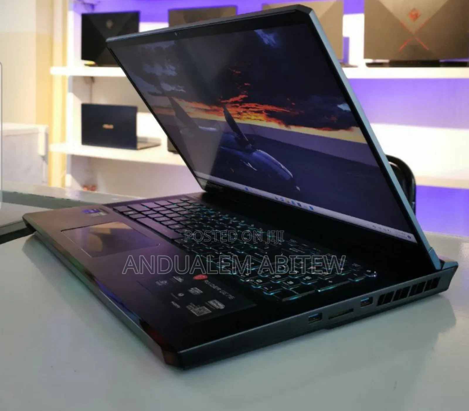 New Laptop MSI GP75 Leopard 32GB Intel Core I9 SSD 2T