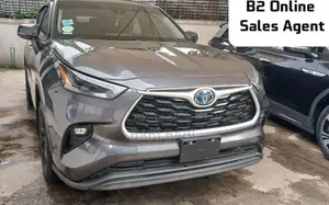 New Toyota Highlander 2023 Gray