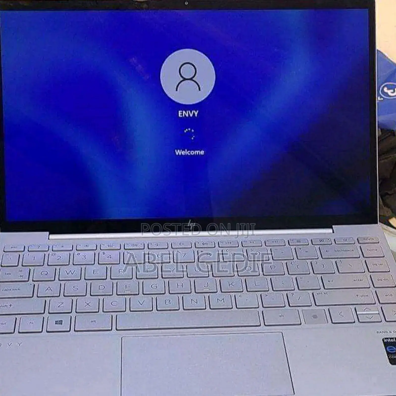 New Laptop HP Envy 13 8GB Intel Core I7 SSD 512GB