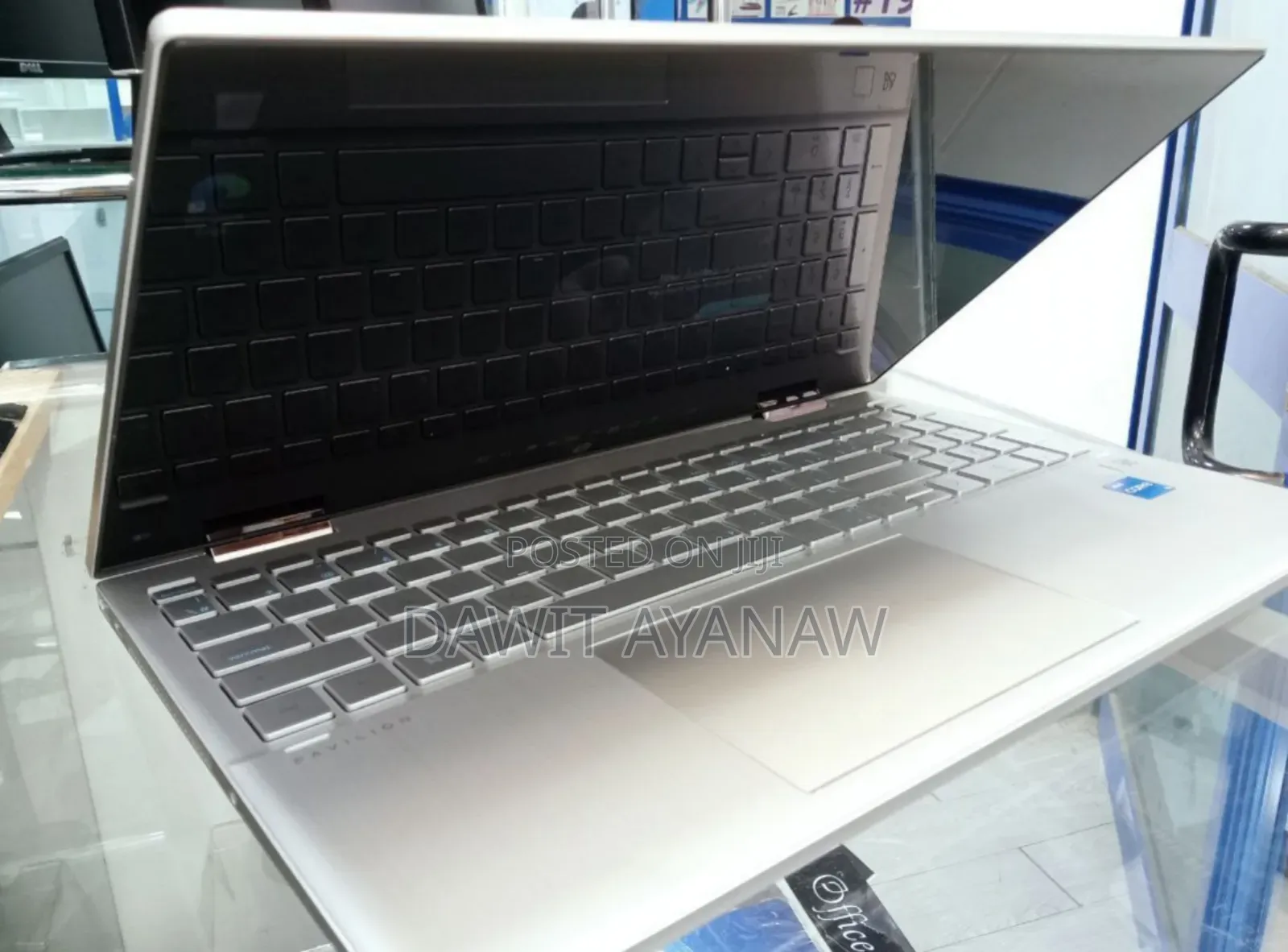 New Laptop HP Pavilion 15 8GB Intel Core I5 HDD+SSD 512GB