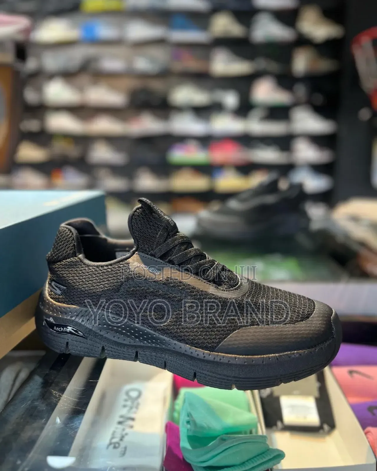 Sketchers Comfortable Fashion Shoes