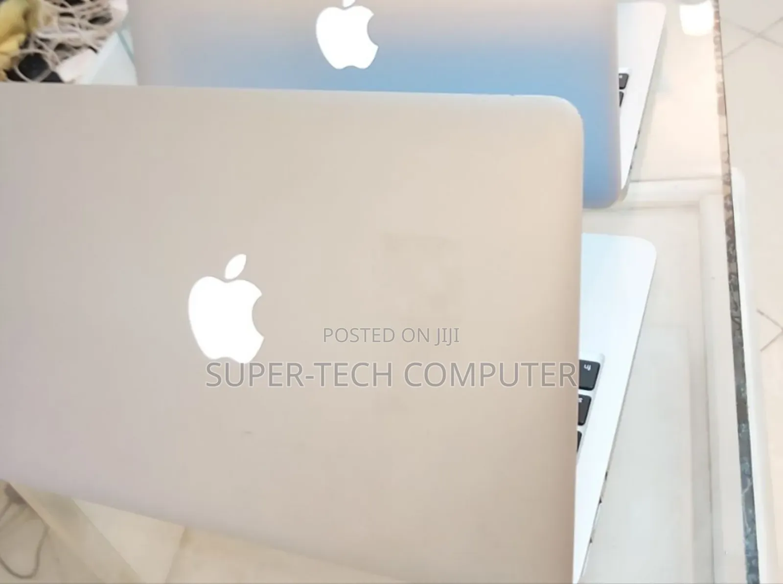New Laptop Apple MacBook Air 2015 4GB Intel Core I5 SSD 128GB